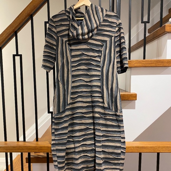 Connected Apparel striped textured dress - Picture 1 of 7
